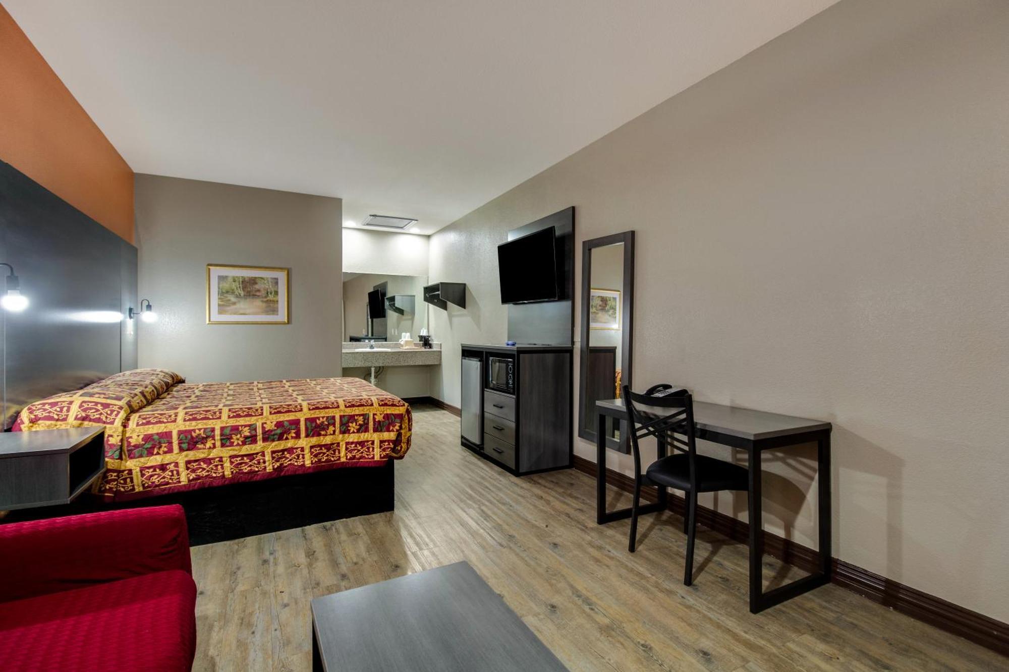 Motel Executive & 2*
